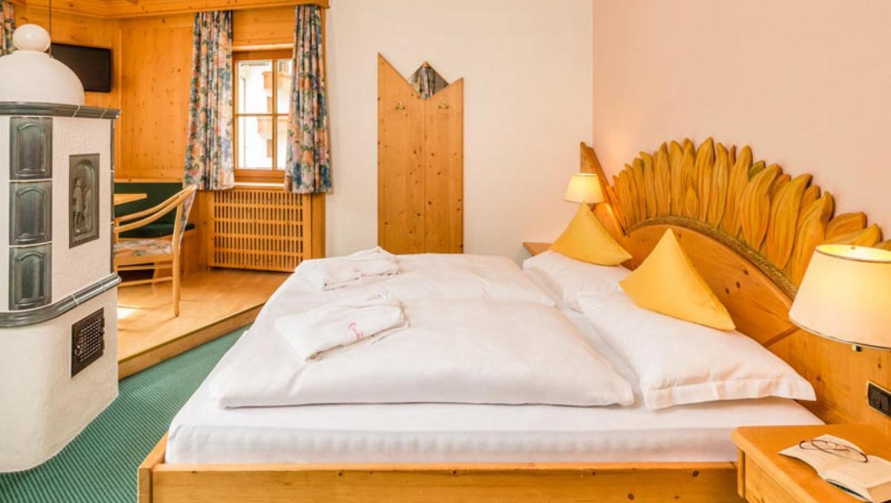 Hotel Rosental ลูซอน ภายนอก รูปภาพ