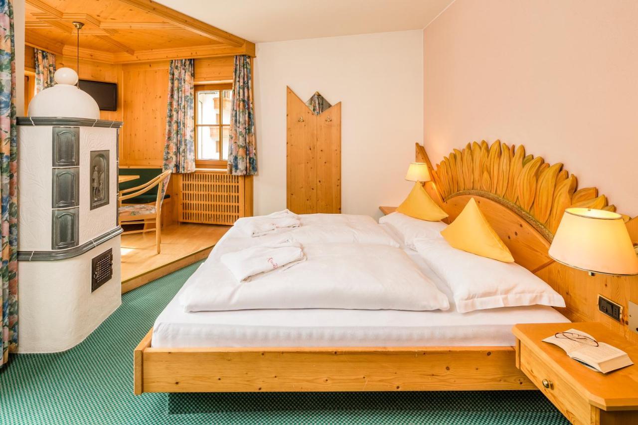 Hotel Rosental ลูซอน ภายนอก รูปภาพ